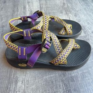 Chaco Man Z2 Purple Yellow Checkered Size 11